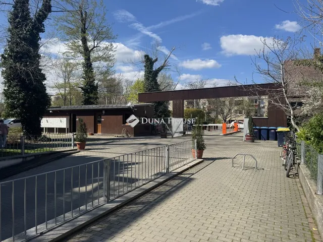 Eladó lakás Budapest III. kerület 67 nm