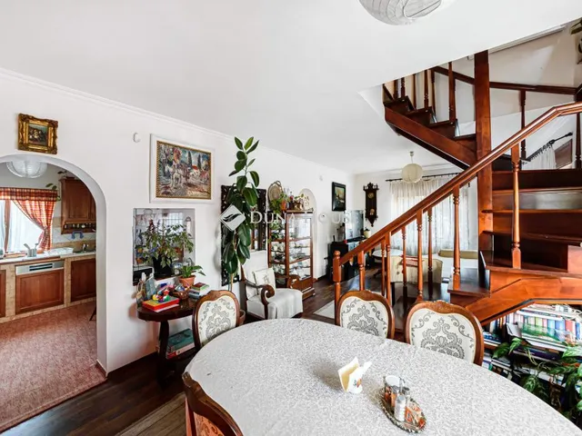 Eladó ház Érd, Intéző utca 168 nm