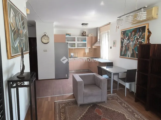 Eladó lakás Budapest XI. kerület, Nevegy utca 48 nm