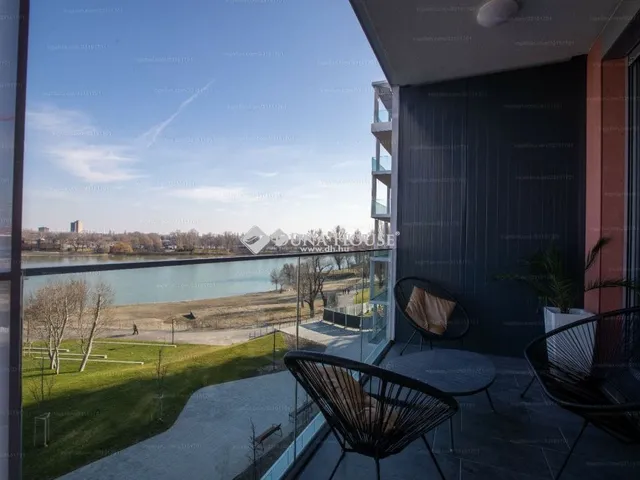 Kiadó lakás Budapest XI. kerület, Bíró László József körút 72 nm