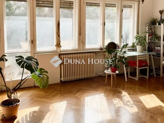 Kiadó lakás Budapest II. kerület, Törökvész út 80 nm