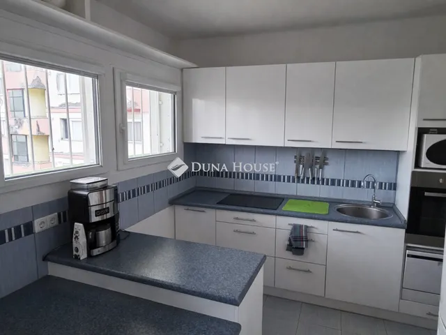 Eladó lakás Budapest XIII. kerület, Váci út 48 nm