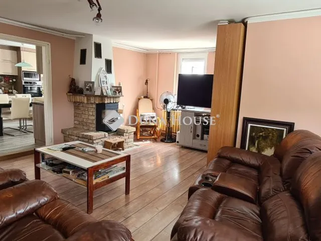 Eladó lakás Kalocsa 108 nm