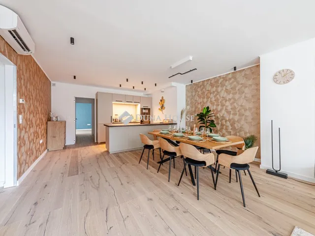 Eladó lakás Budapest VI. kerület 133 nm