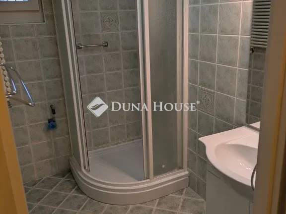 Kiadó lakás Budapest XI. kerület, Kende utca 64 nm