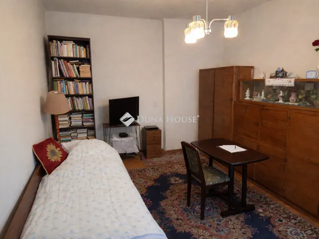 Eladó lakás Budapest VII. kerület, Hársfa utca 55 nm