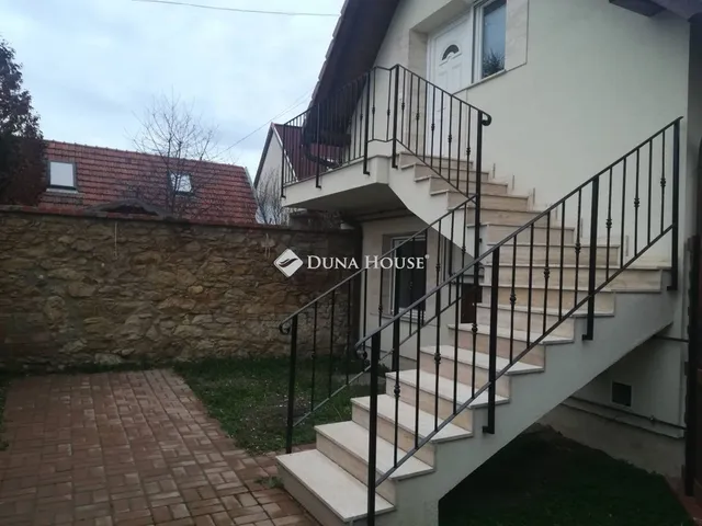 Eladó lakás Budaörs, Károly király utca 64 nm