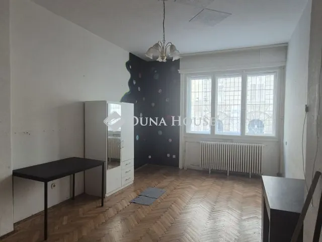 Eladó lakás Budapest V. kerület, Stollár Béla utca 34 nm