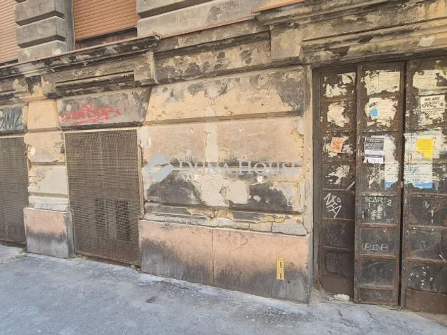 Kiadó lakás Budapest VI. kerület, Lovag utca 154 nm