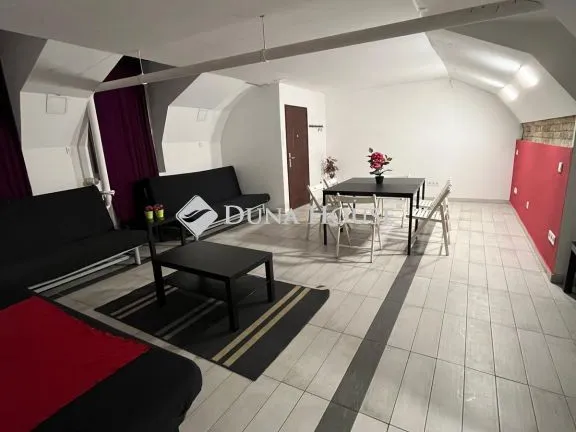 Kiadó lakás Budapest VI. kerület, Lovag utca 154 nm