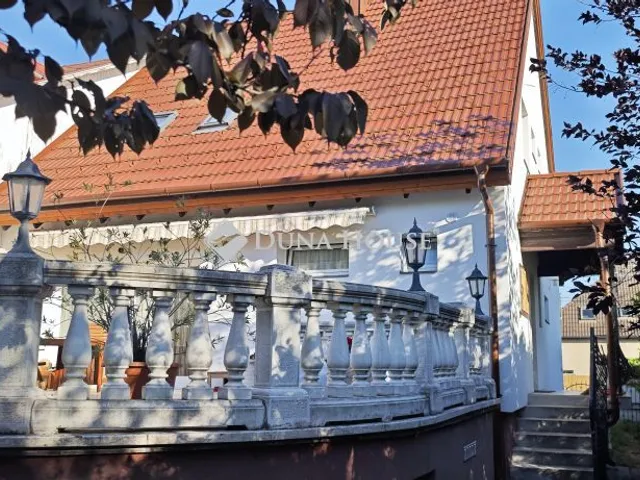 Eladó ház Szentendre 201 nm