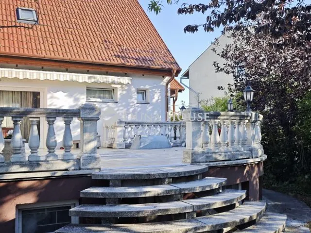 Eladó ház Szentendre 201 nm