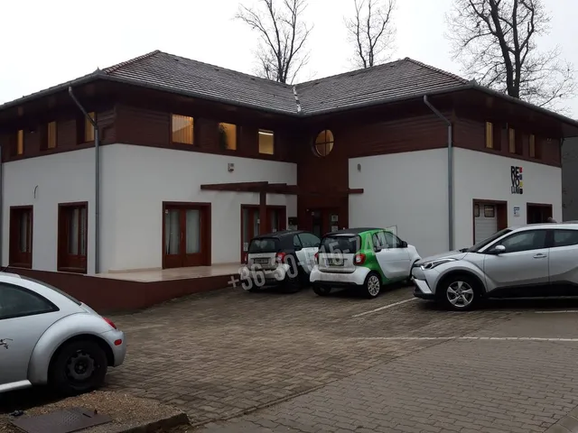 Kiadó kereskedelmi és ipari ingatlan Budaörs 19 nm
