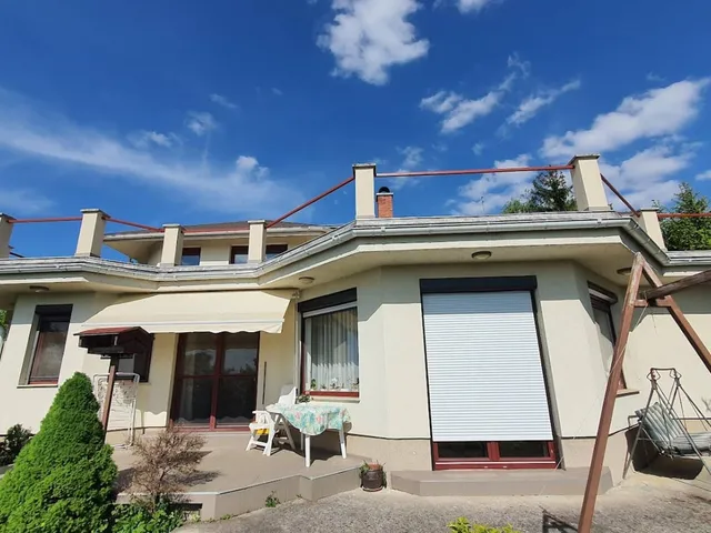 Eladó ház Budakeszi, Máriamakk 340 nm