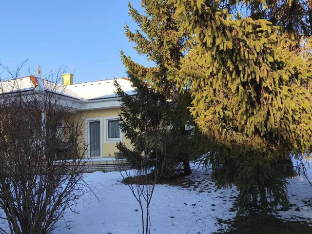 Eladó ház Tök 287 nm