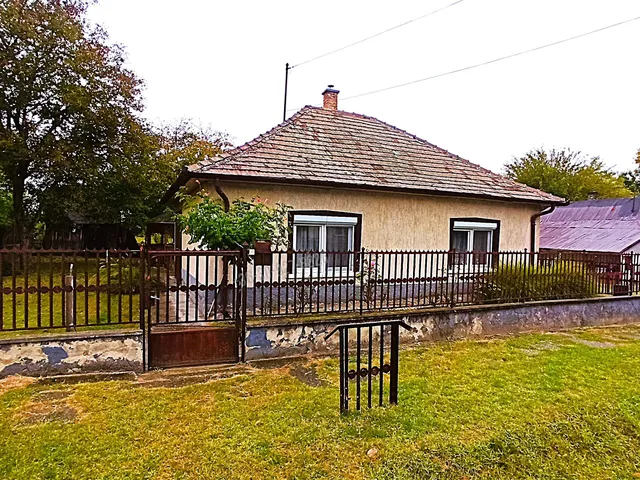 Eladó ház Gönyű 78 nm