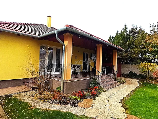 Eladó ház Győr, Győrszentiván 112 nm