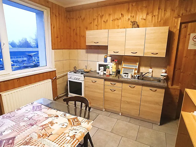 Eladó kereskedelmi és ipari ingatlan Győr, Szalmatelep 480 nm