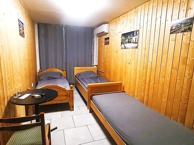 Eladó kereskedelmi és ipari ingatlan Győr, Szalmatelep 480 nm