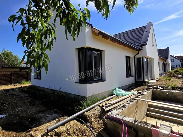 Eladó ház Vonyarcvashegy 122 nm