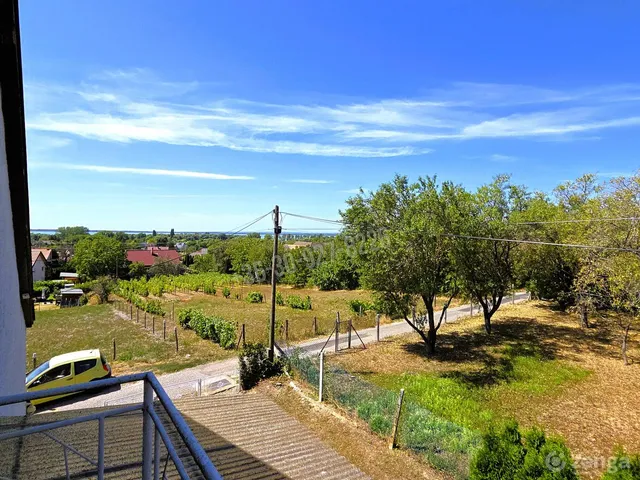 Eladó ház Vonyarcvashegy 85 nm