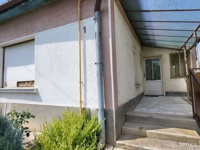 Eladó ház Jászárokszállás, Patak 1 65 nm