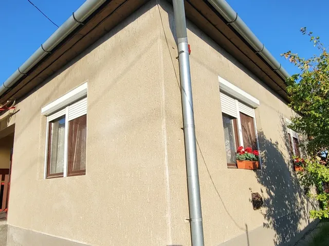 Eladó ház Jászárokszállás, Dobó 81 nm