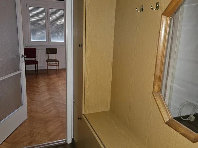 Kiadó lakás Pápa 68 nm