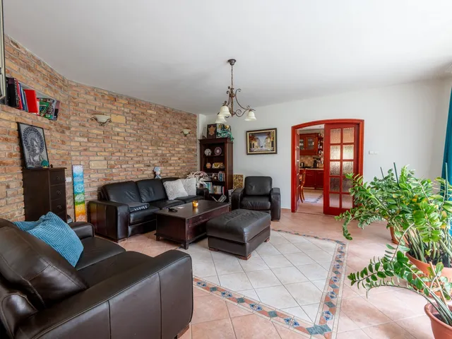 Eladó ház Pápa 130 nm