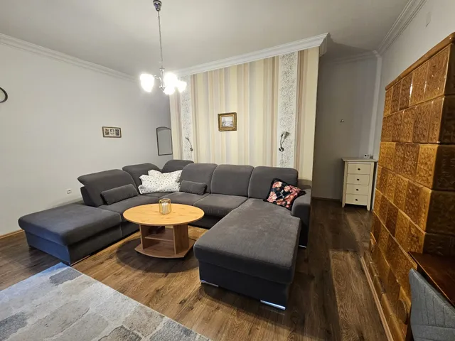 Eladó lakás Pápa 105 nm