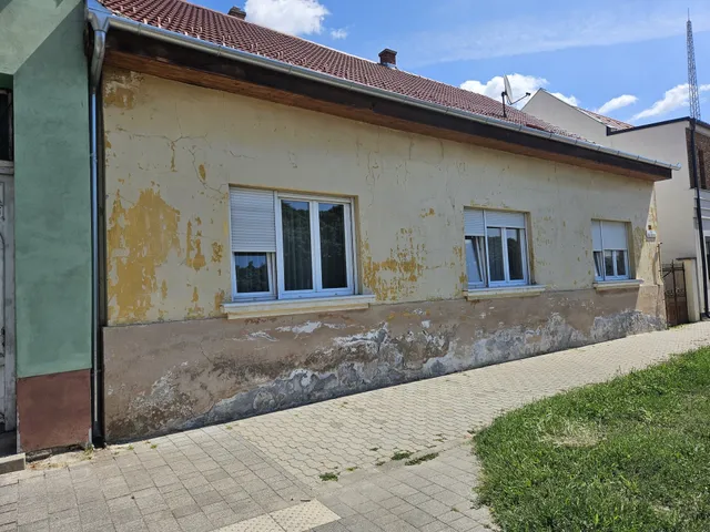 Eladó ház Pápa 130 nm