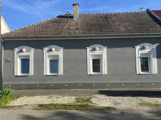 Eladó ház Pápa 106 nm