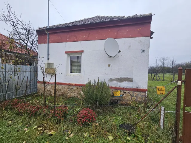 Eladó ház Pápadereske 48 nm