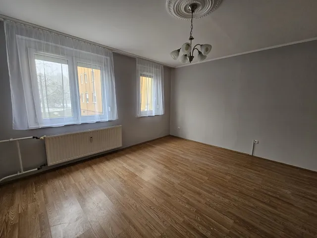 Kiadó lakás Pápa 42 nm