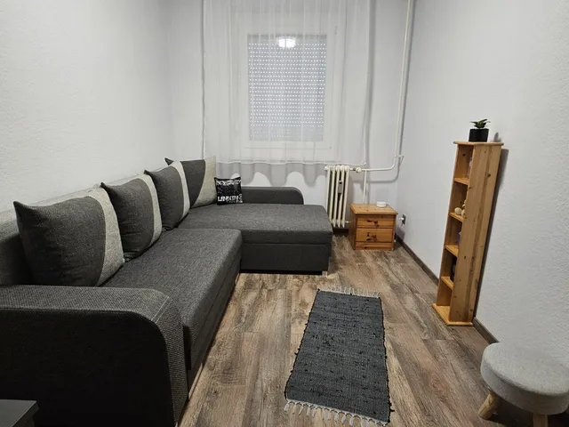 Eladó lakás Pápa 69 nm