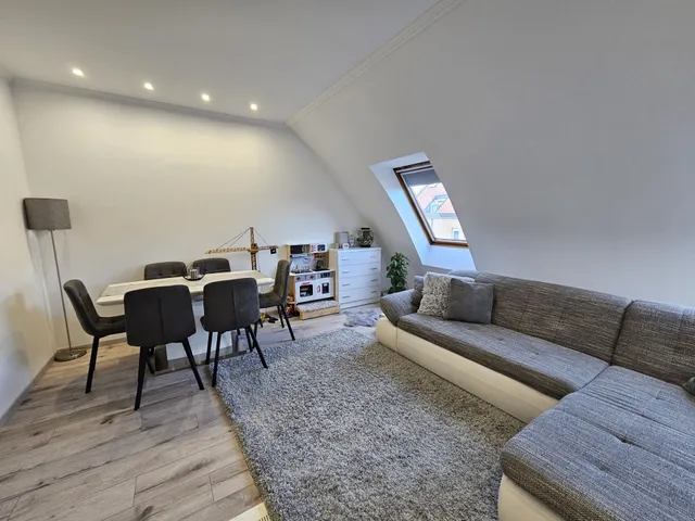 Eladó lakás Pápa 72 nm