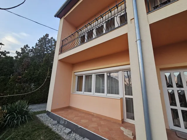 Eladó ház Pápa 155 nm