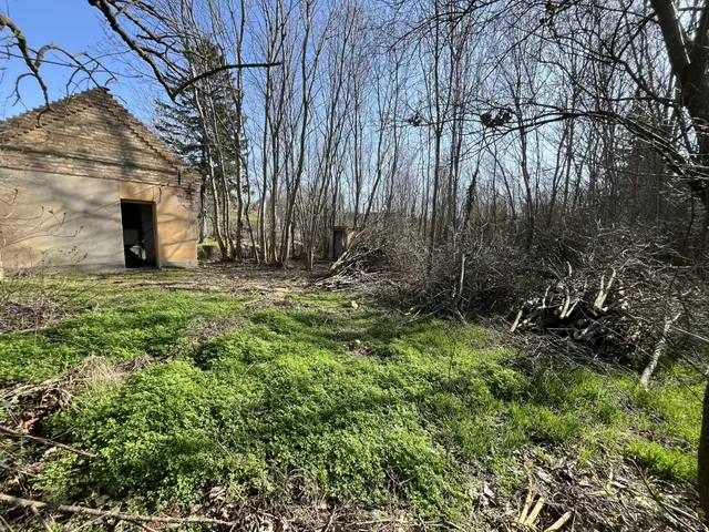 Eladó telek Vaszar 1637 nm