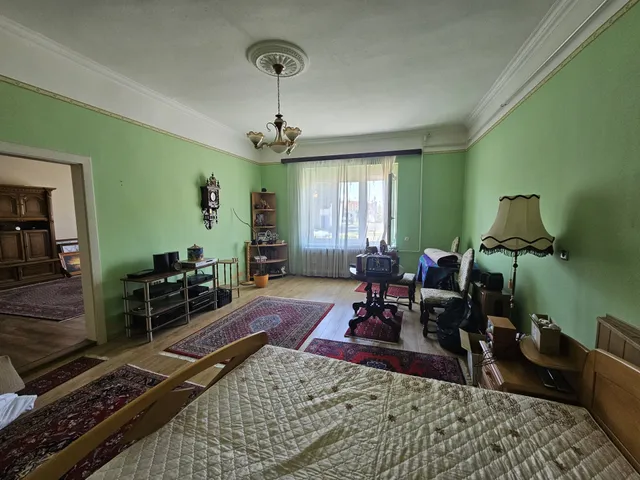 Eladó lakás Pápa 57 nm