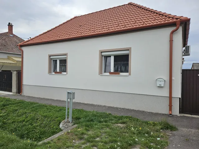 Eladó ház Pápa 90 nm