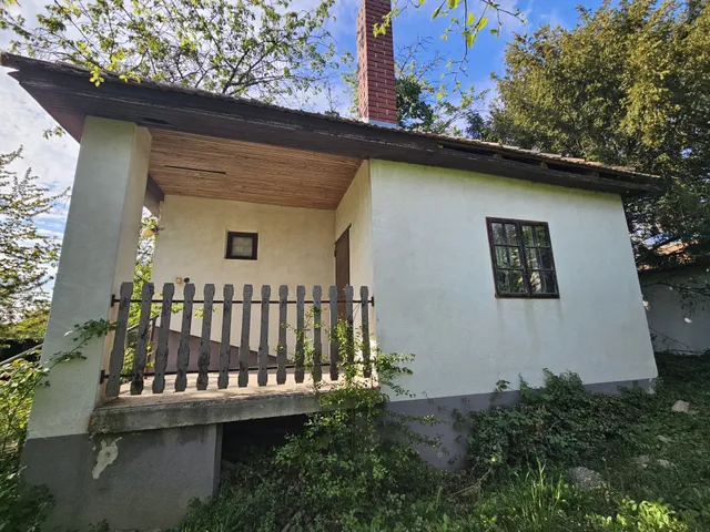 Eladó telek Pápa 983 nm