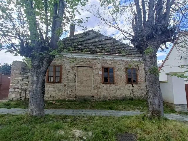 Eladó ház Pápa 140 nm