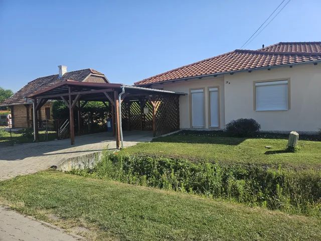 Eladó ház Pápa 171 nm