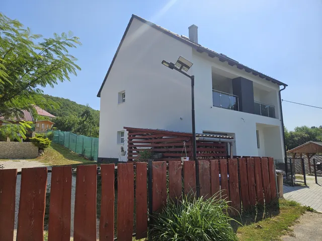 Eladó ház Bakonybél 264 nm