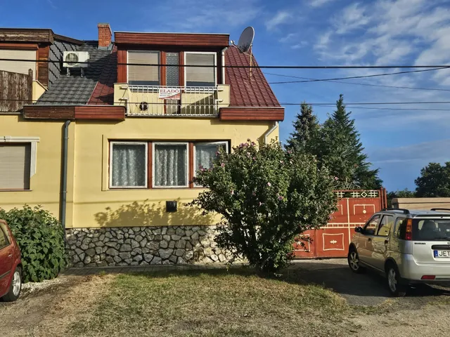Eladó ház Pápa 104 nm