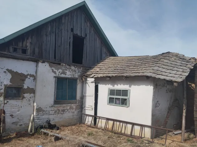 Eladó ház Makó, Dózsa-telep, Dózsa telep 5 80 nm