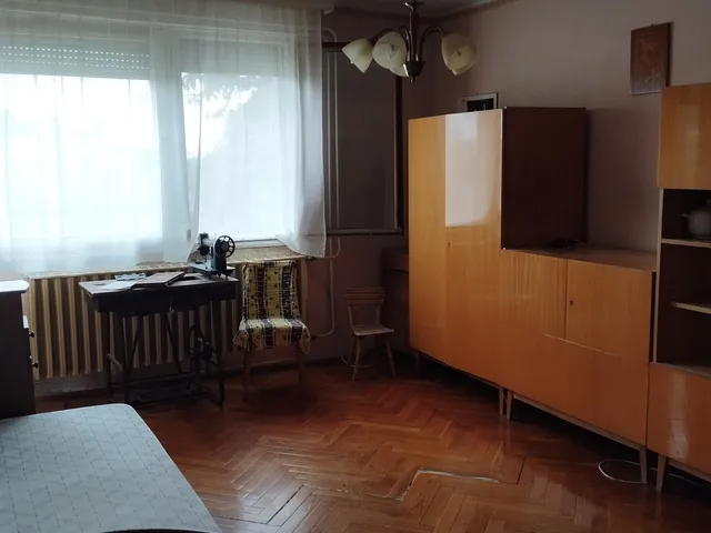 Eladó lakás Nagylak, Petőfi u 16 55 nm