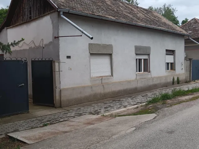 Eladó ház Apátfalva 135 nm
