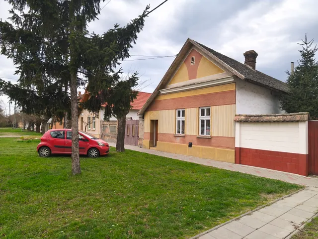 Eladó ház Makó, Aradi utca 50 90 nm