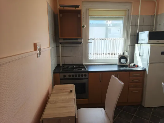 Eladó lakás Szeged, Kossuth Lajos sgt. 113 50 nm